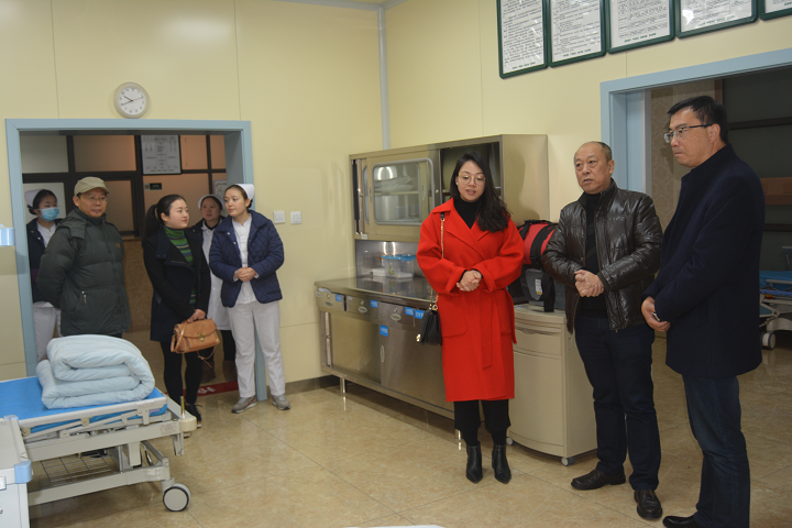 昆明市卫计局领导参观考察四川友谊医院